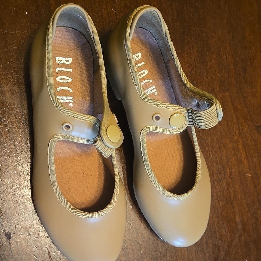 Bloch Tan Tap Shoes